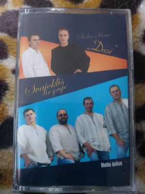 Svajoklis Ir Grupė / Saulius Ir Raimis "Dozė" - Meilės Laiškas (2009)