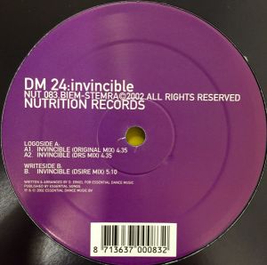 DM 24 - Invincible (2002)
